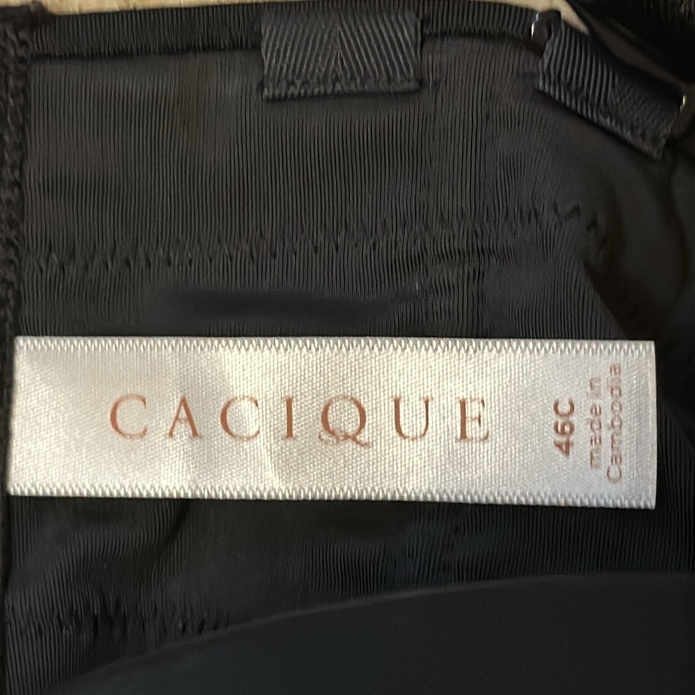 Pretty Cacique black Bra size 46C 5 hook closure multi- way strapless un… - Picture 3 of 8